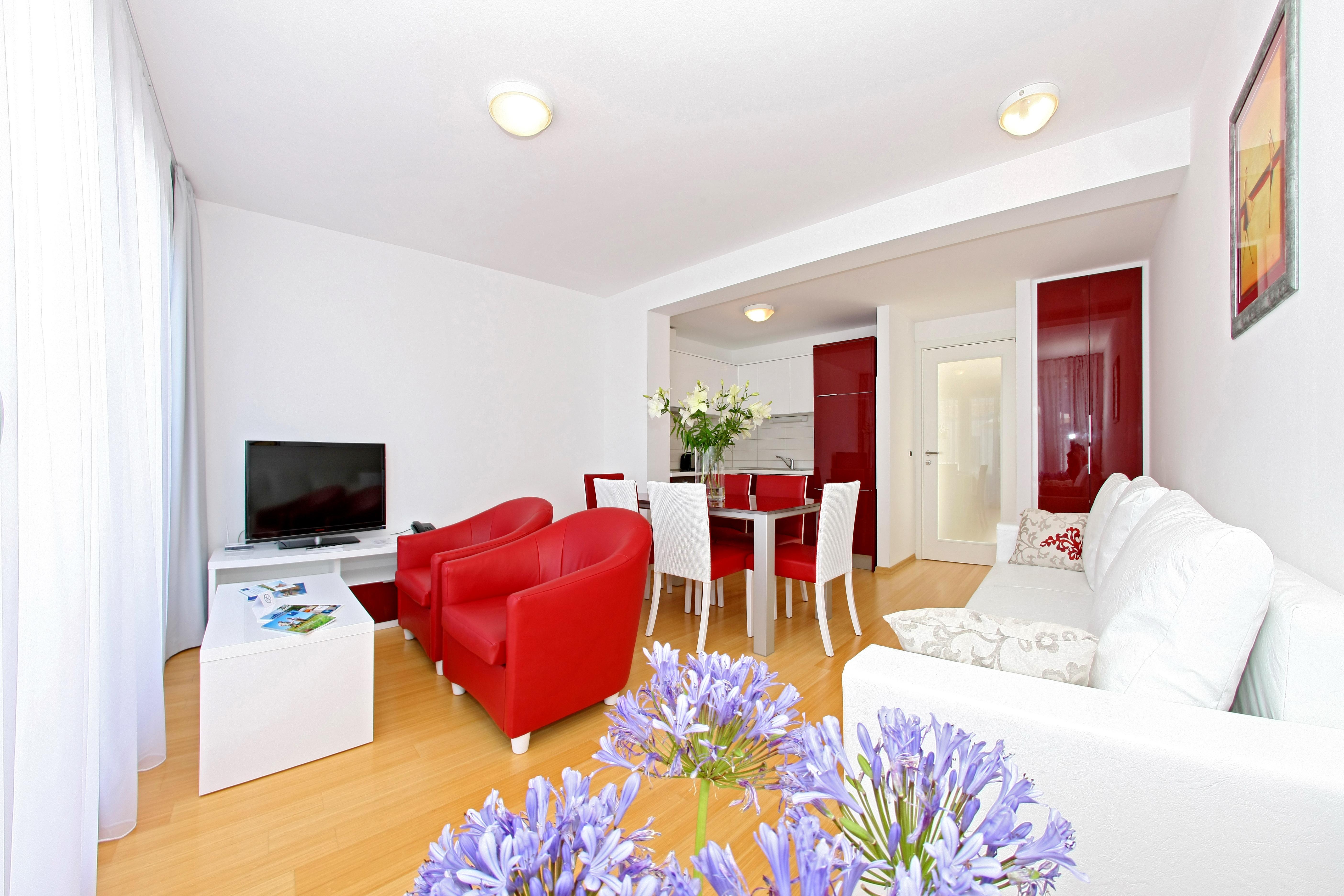Sunnyside Apartments Resort Петрчане Екстер'єр фото