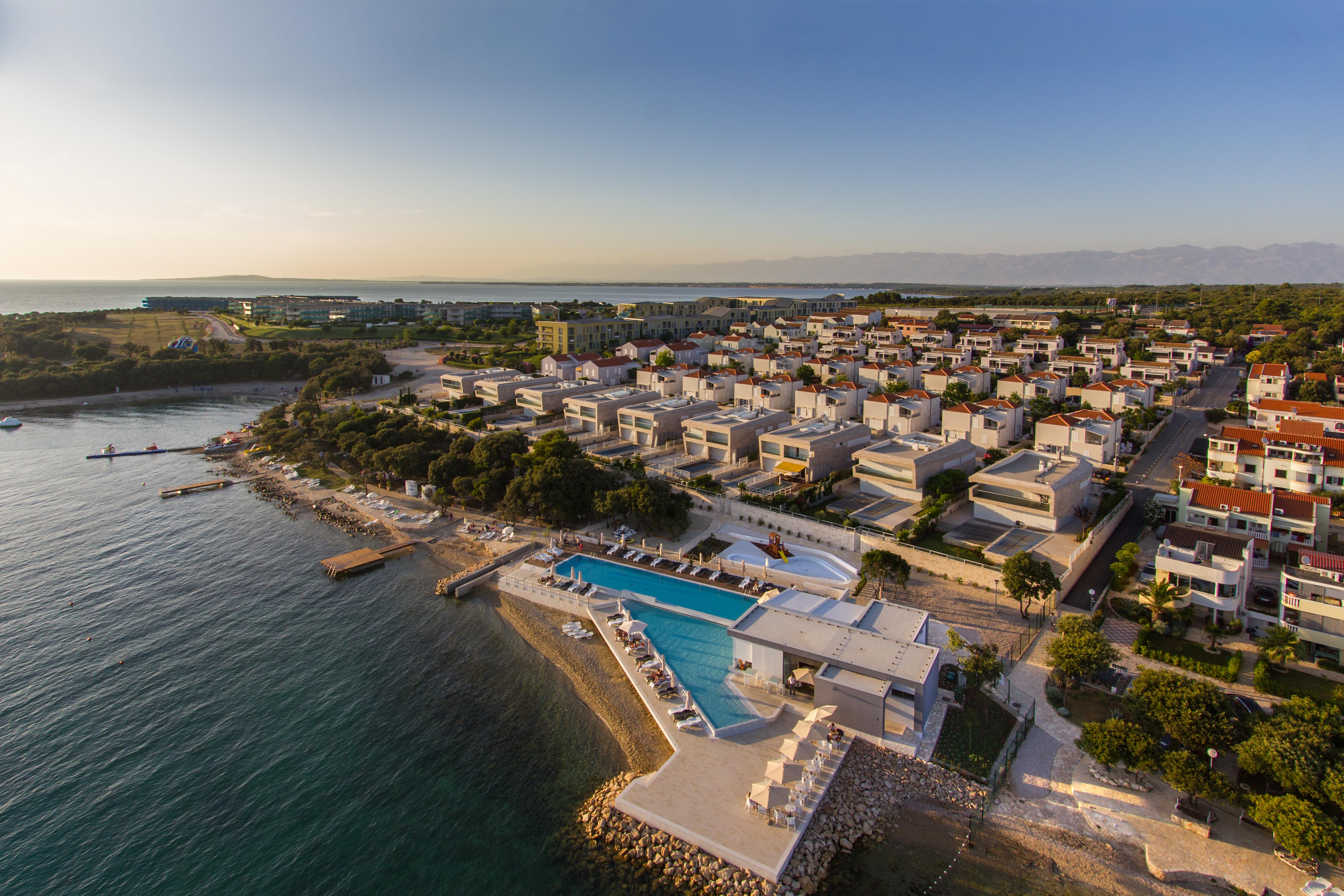 Sunnyside Apartments Resort Петрчане Екстер'єр фото