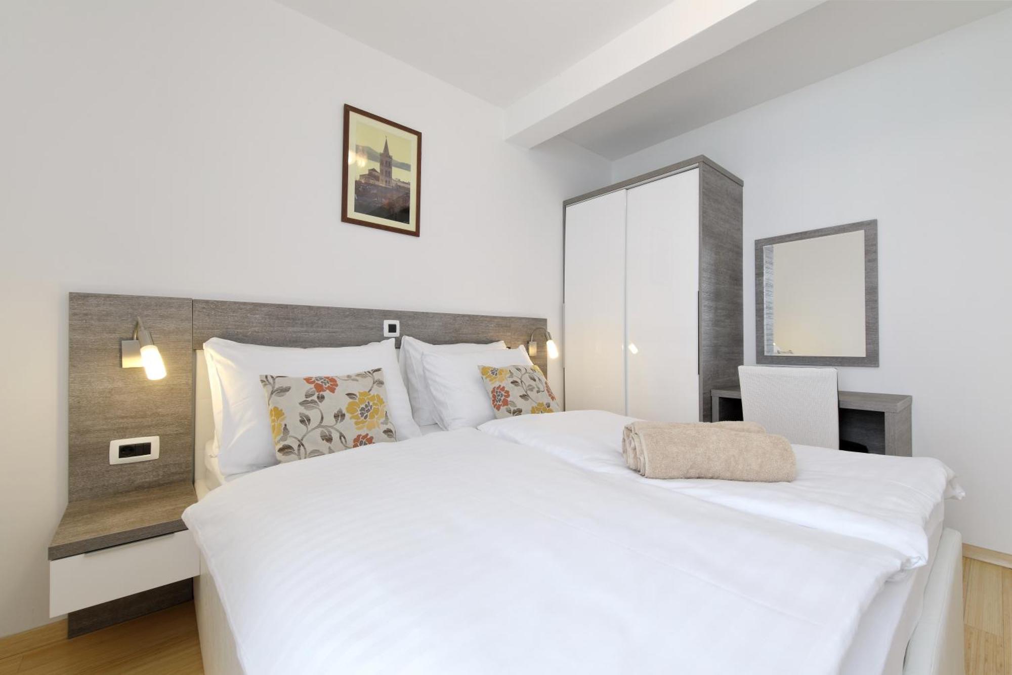 Sunnyside Apartments Resort Петрчане Екстер'єр фото