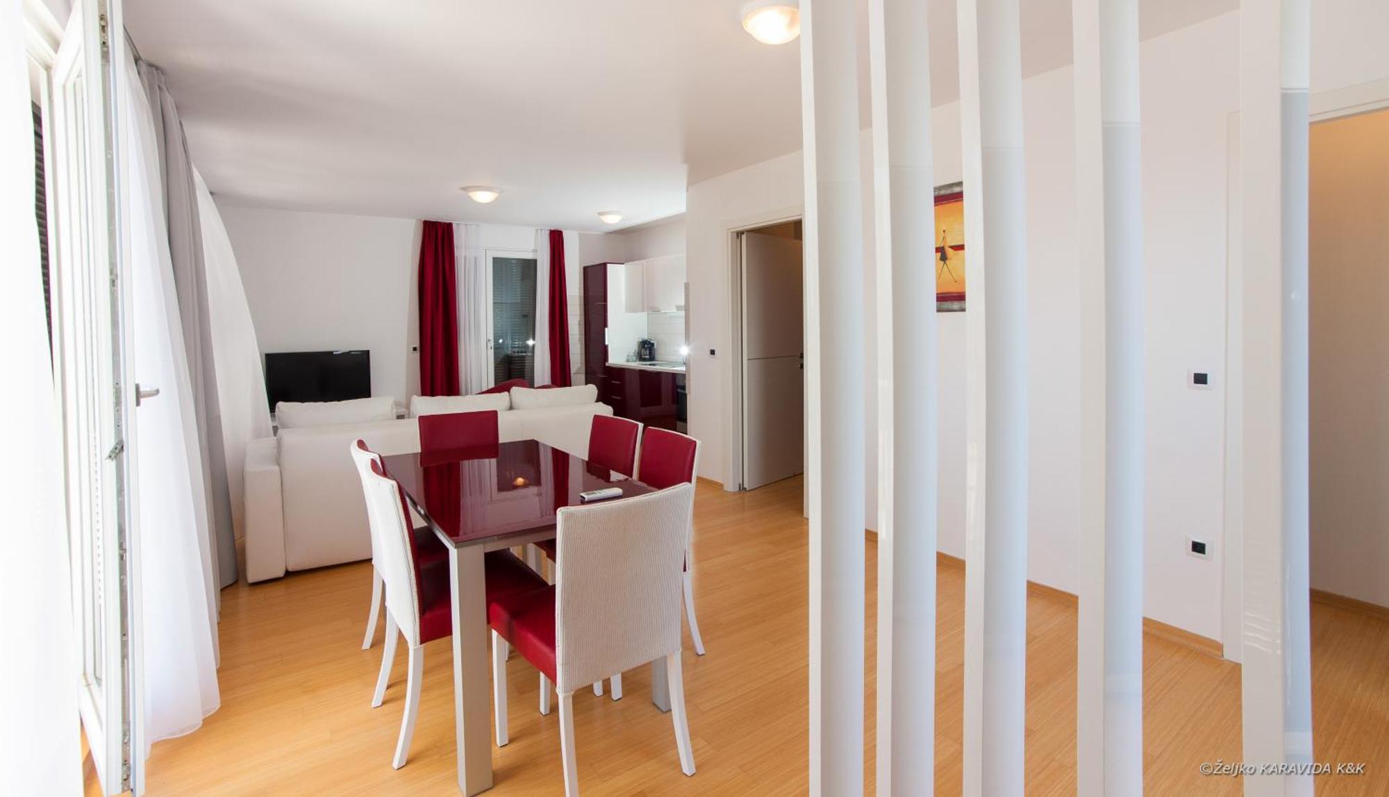 Sunnyside Apartments Resort Петрчане Екстер'єр фото